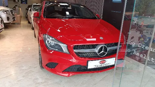 MERCEDES BENZ CLA 200 CDI SPORTS